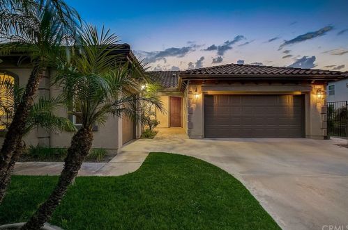 2582 Skytop Ct, Orange, CA 92867-6492