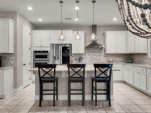 8148 Chilton Dr, Orlando FL 32836 exterior