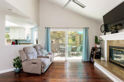 11705 Caminito De Las Missiones, San Diego CA 92128-3343 exterior