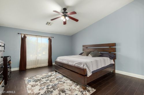 8356 Berridge Ln, Glendale AZ  85305-2555 exterior