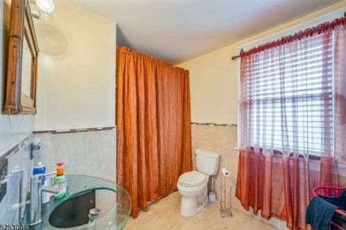 250 Park St, East Orange NJ  07017-1846 exterior