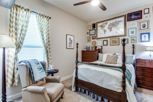 3604 Tuscan Hl Cir, Denton TX  76210-8066 exterior