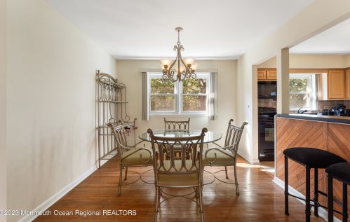 922 Morris Ave, Lakewood NJ  08701-5521 exterior