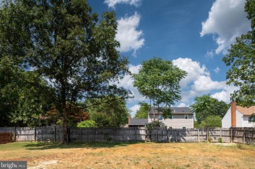 5901 Danielle Dr, Fredericksburg VA  22407-6495 exterior