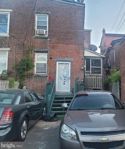 490 State St, Trenton, NJ 08618-5626