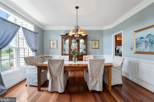 42306 Big Spg Ct, Leesburg VA 20176-6289 exterior