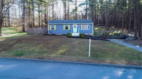 14 Craven Ter, Derry, NH 03038-4409