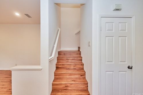 20 Travis Rd, Buena Park CA  90621-8426 exterior