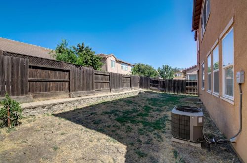 513 Leather Creek Ln, Grayson CA  95363-8775 exterior