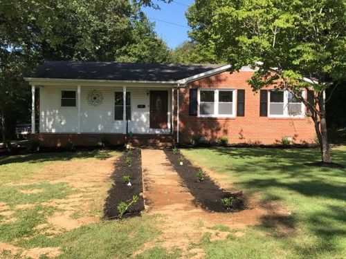 162 Greenlawn Ave, Camden, TN 38320-1409