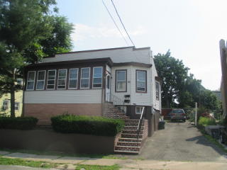 31 Quinn St, Paterson, NJ 07501-2609