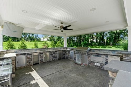 7 Flagstone Hill Rd, Wantage NJ  07461-2236 exterior