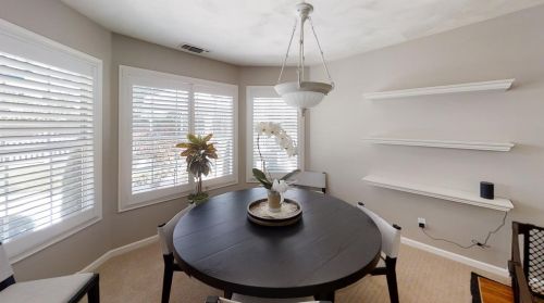 3960 Michelle Lynn Ct, Turlock CA  95382-8518 exterior