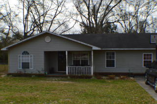 911 Banfill Ave, Bonifay, FL 32425-2511