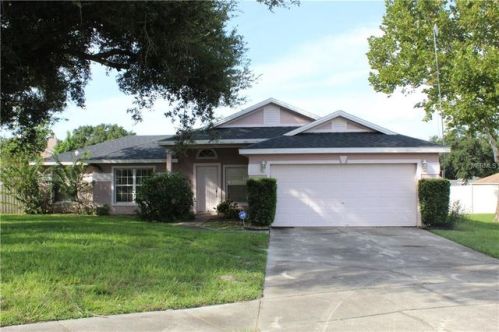 5913 Saville Ct, Orlando, FL 32810-3250