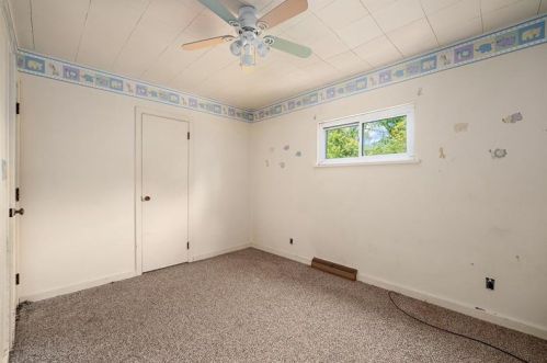 523 Wright Rd, New Kensington PA  15068-9231 exterior