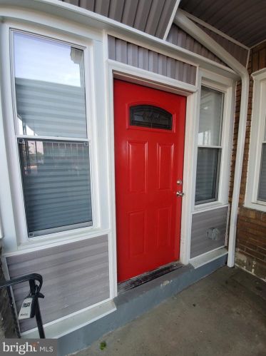 5642 11th St, Philadelphia, PA 19141-3608