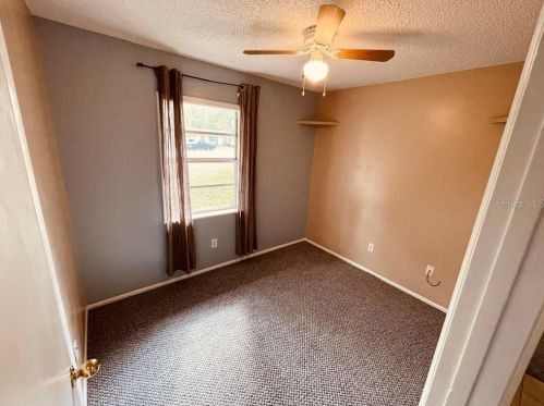 581 Blue Springs Ct, Orange City FL  32763-6444 exterior