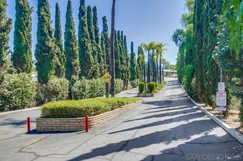 8661 Winter Gardens Blvd, Lakeside CA  92040-5400 exterior