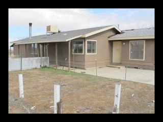 11978 Joshua Rd, Victorville, CA 92392-0837