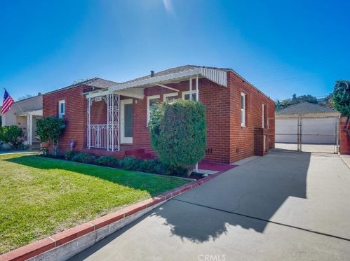 2061 Euclid Ave, Long Beach, CA 90815-2610