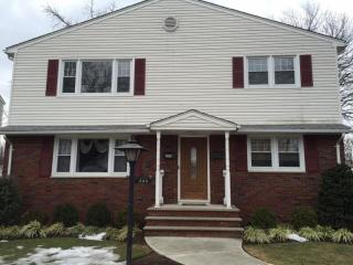 203 Burnside Ave, Cranford NJ  07016-2601 exterior