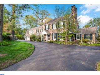 501 Rose Ln, Haverford PA  19041-1625 exterior