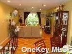 723 Towne House Vlg, Hauppauge, NY 11749-4819