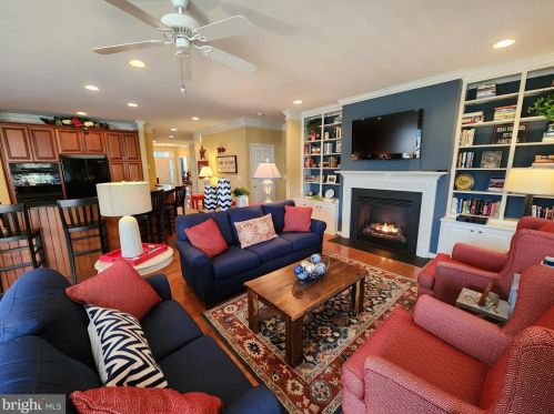222 Crescent Rd, Landenberg, PA 19350-8322