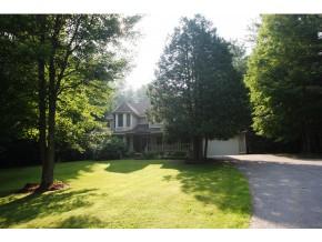 90 Sugarwoods Rd, Barre, VT 05641-8800