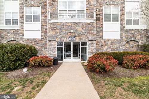 4206 Lydia Hollow Dr, Glen Mills, PA 19342-1067