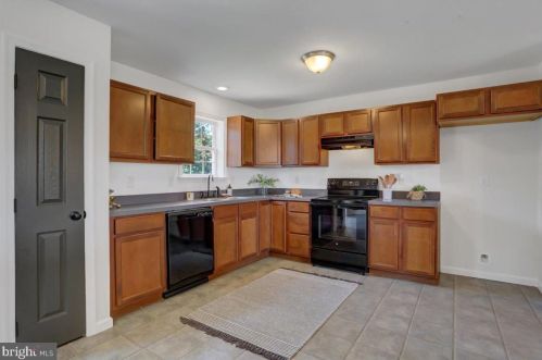 207 Pike Ct, Lees Cross Roads PA  17257-9046 exterior