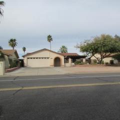 1114 72nd St, Mesa, AZ 85208-2706