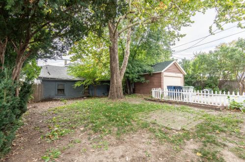 1359 42nd St, Milwaukee WI  53208-2718 exterior