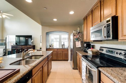 1136 Landon Ln, Allen TX  75013-4932 exterior