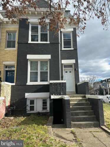 2701 Capitol St, Washington, DC 20373-5832