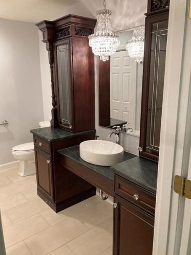 3034 Ironwood Cir, Jeannette PA 15644-4742 exterior