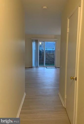 8347 Stationhouse Ct, Lorton VA  22079-1206 exterior