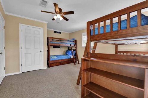 362 Marina Pl, Chita TX  75862-8211 exterior