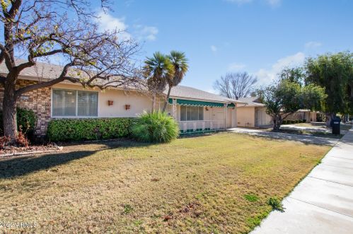 18225 99th Dr, Sun City, AZ 85373-1610