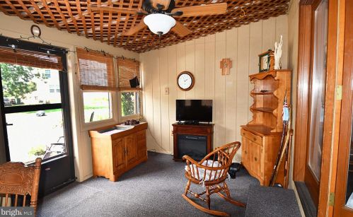 728 Jackson St, Lansdale PA 19446-5268 exterior