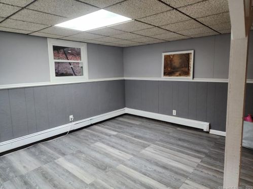 67 Old Windham Rd, South Windham CT  06266-1135 exterior
