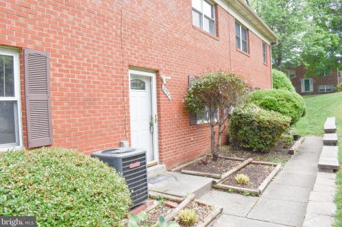 9759 Hagel Cir, Lorton, VA 22079-4313