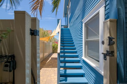 2129 B St, San Diego CA 92102-1848 exterior