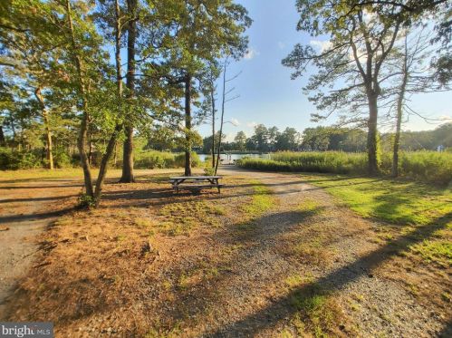 33907 Woodland Cir, Lewes DE  19958-5207 exterior