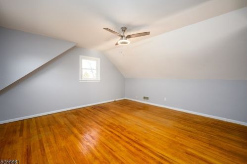 1601 Raritan Ave, Manville NJ  08835-2042 exterior