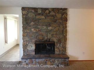 211 Holland Ave, Spokane WA  99218-2204 exterior