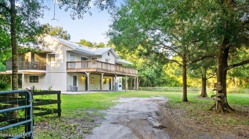2287 Cox Rd, Cocoa, FL 32926-3521