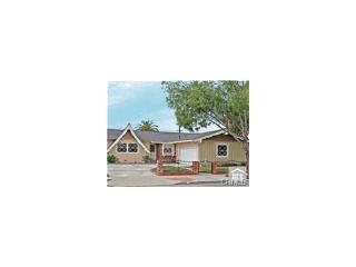 15861 Wicklow Ln, Huntington Beach, CA 92647-3114