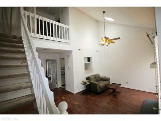 457 Benlea Cir, Virginia Beach VA  23454-3284 exterior